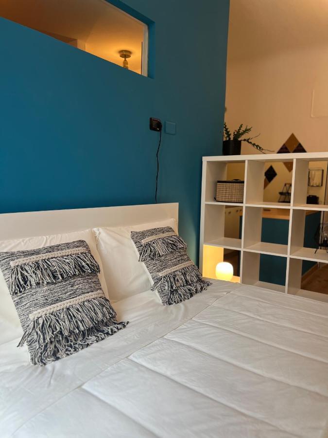 Regina Milano Ai Navigli - Sky Tv, Wifi And Breakfast Box 아파트 외부 사진